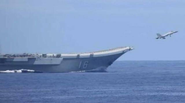 “第一岛链”内外，中美航母“2对2”南北隔空对峙