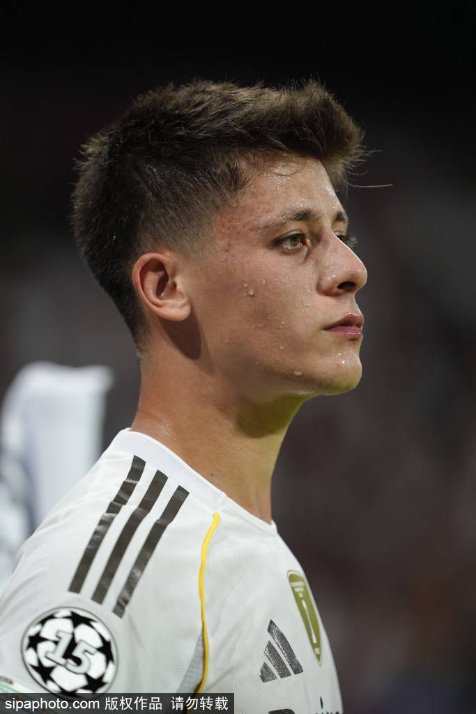 姆巴佩惊魂一刻:皇马主场险受重创!