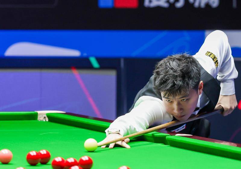 斯诺克西安大奖赛：丁俊晖晋级 赵心童与特鲁姆普出局